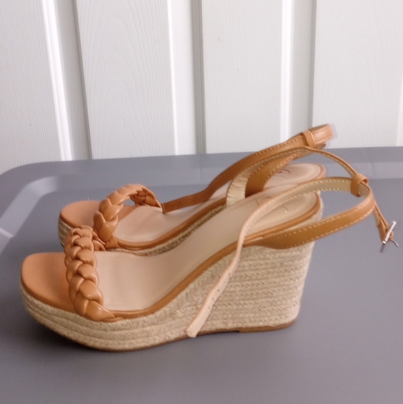 Michaela Wedge Tan Sandal Size 10 - Picture 2 of 5